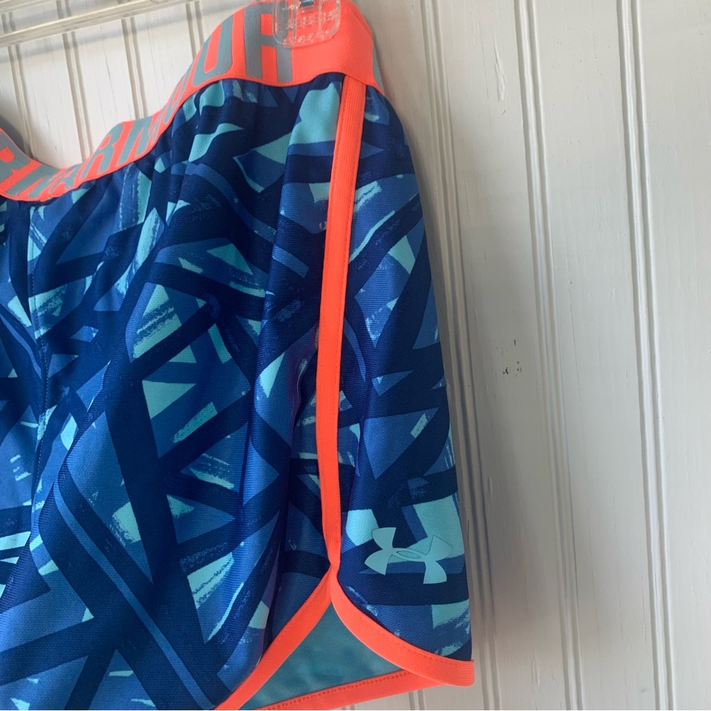 Under Armour (YXL) Girls Shorts; Colorful Teal, Navy Blue & Coral/Orange Print - Picture 4 of 6